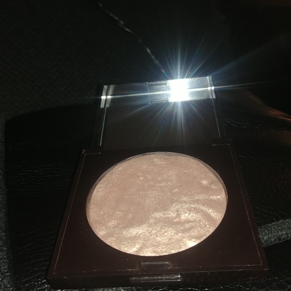 ✖ SOLD ✖ Laura mercier highlight - Picture 3 of 4